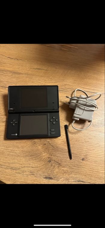 Nintendo DSi
