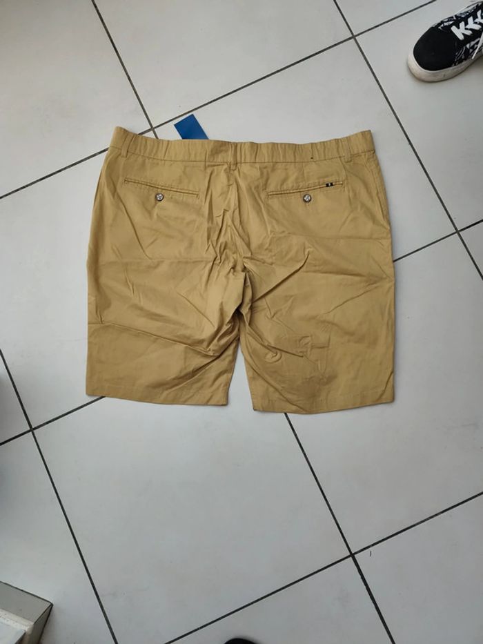 Short beige moutarde Old Taylor 52 neuf - photo numéro 5