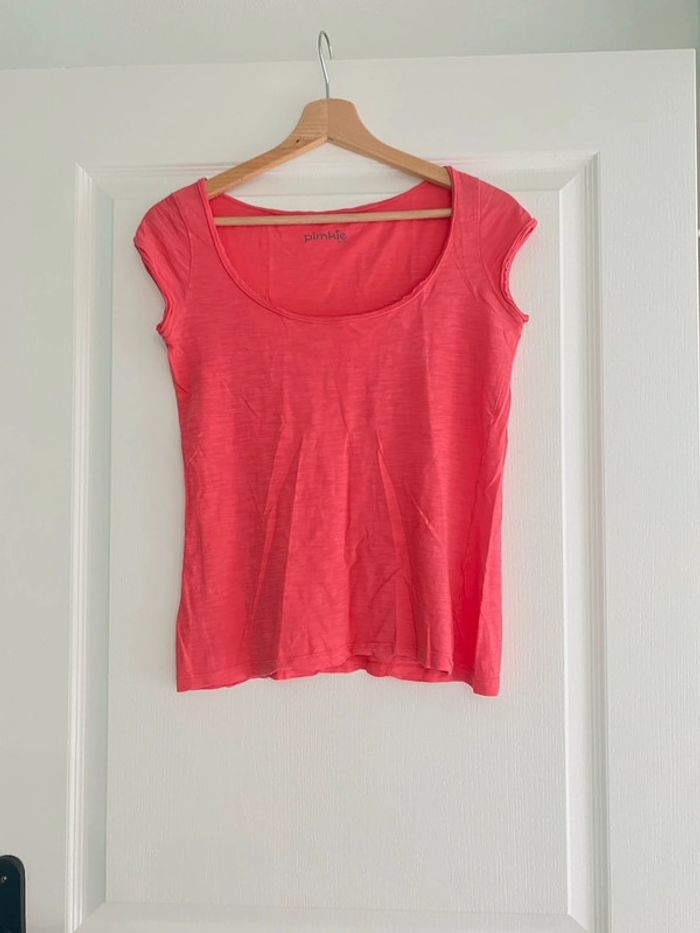 T shirt rose