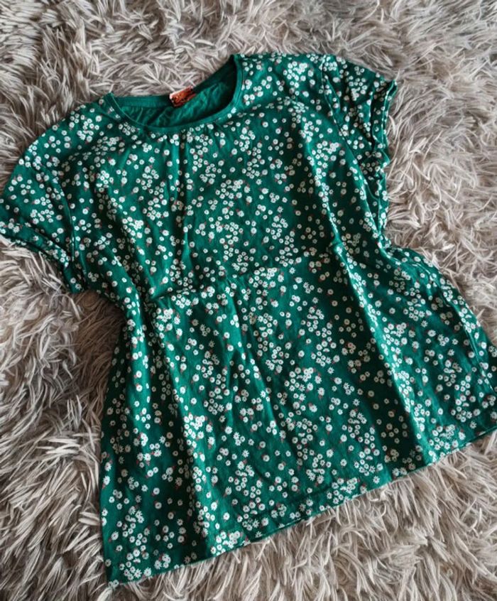 Magnifique t-shirt fleuri 💐