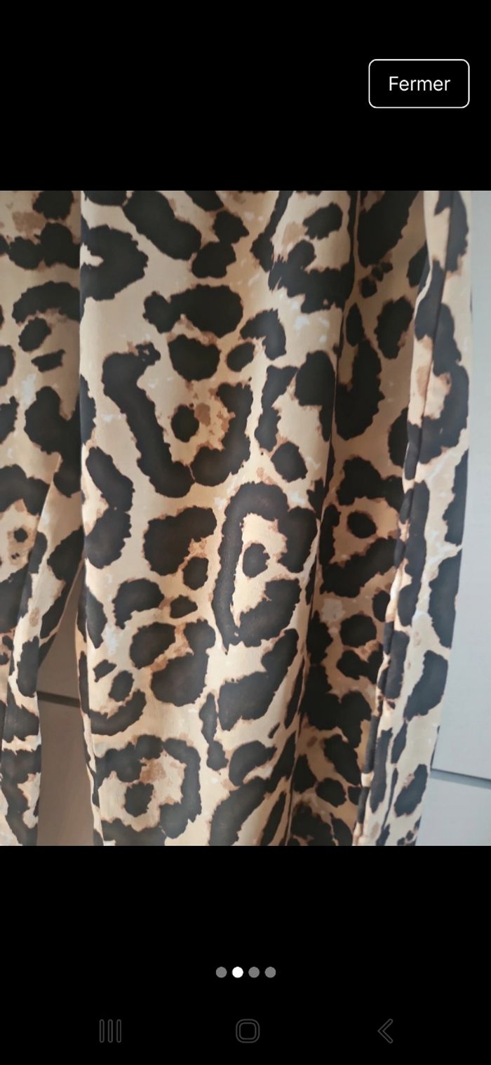Pantalon large très bonne etat - photo numéro 4
