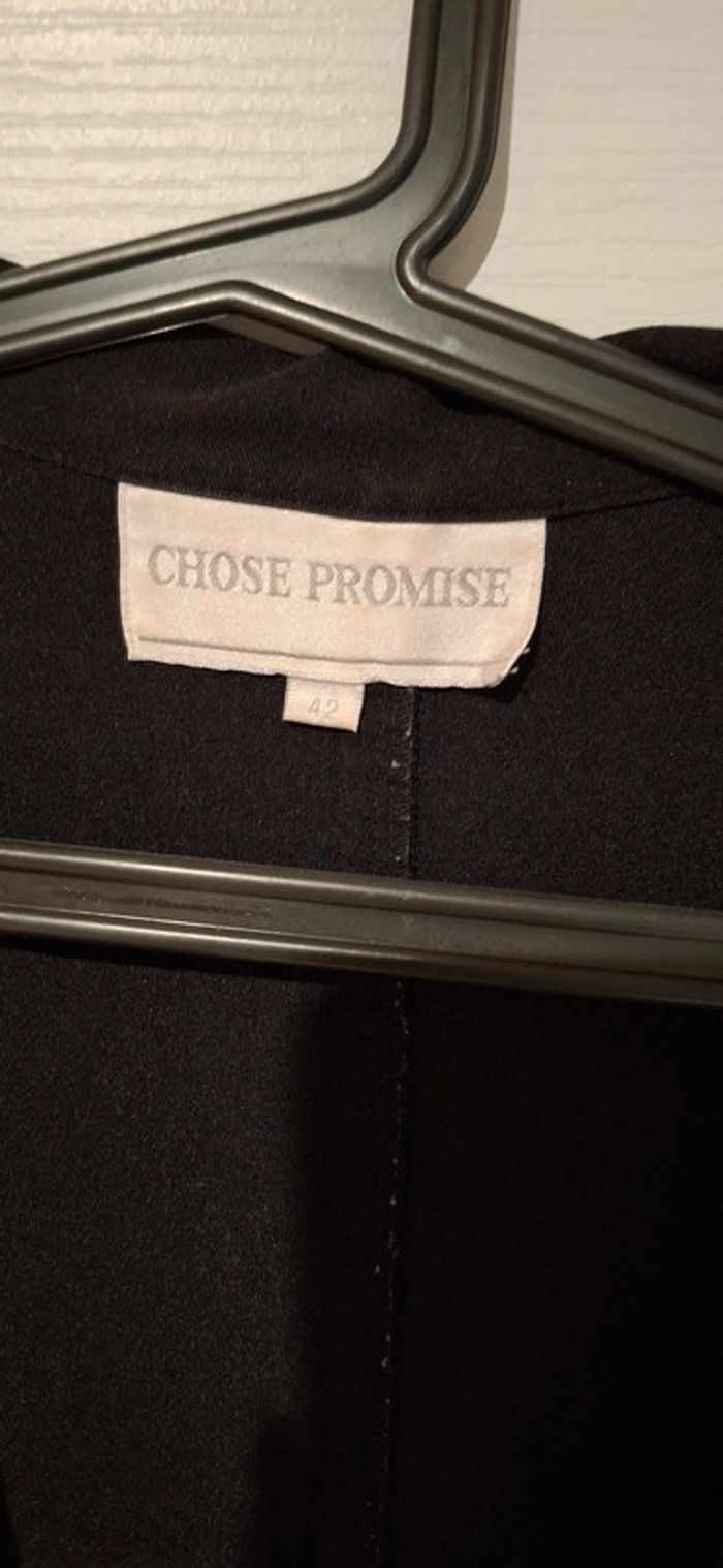 Veste noire taille 42 - photo numéro 2