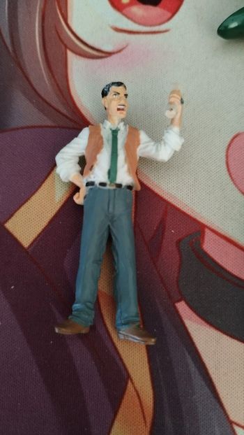 Figurine journaliste Spiderman Marvel J. Jonah Jameson mini figure