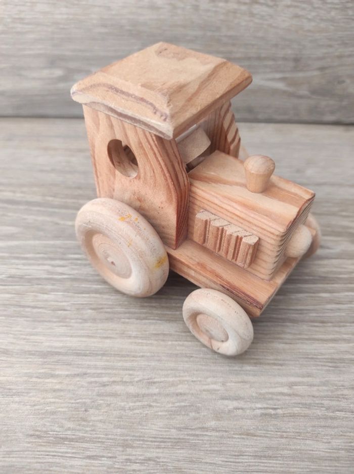 Train en bois - photo numéro 2