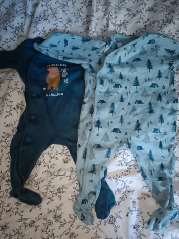 Lot de 2 pyjamas manches longues C&A 68cm