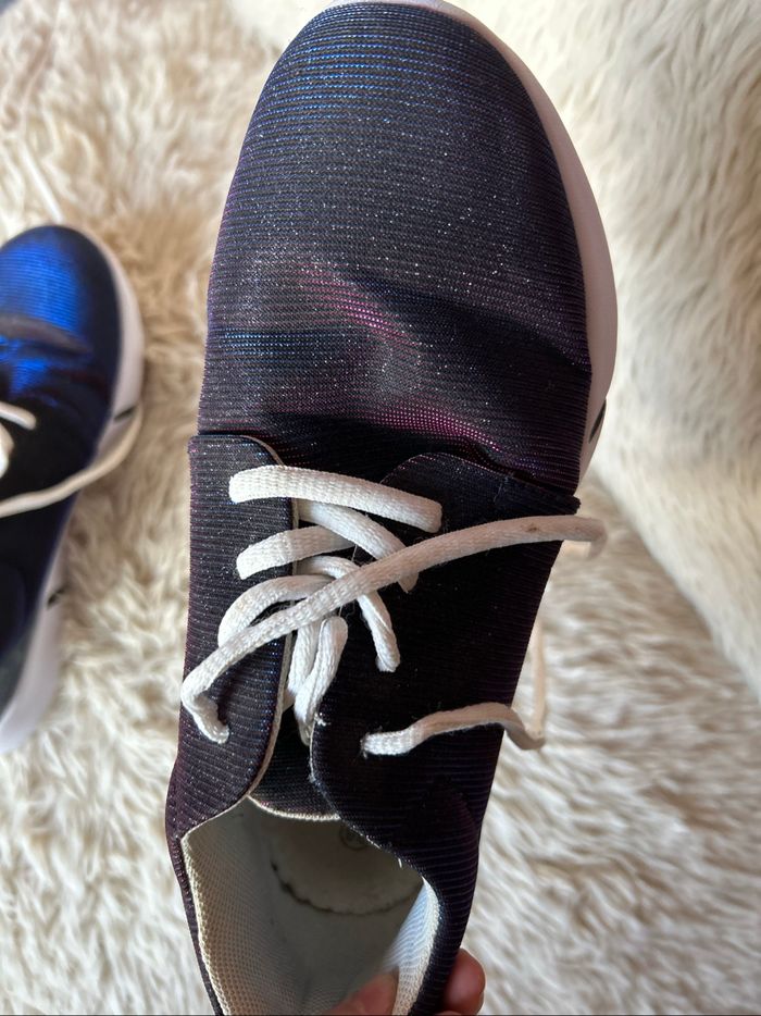Basket bleue et rose - photo numéro 4