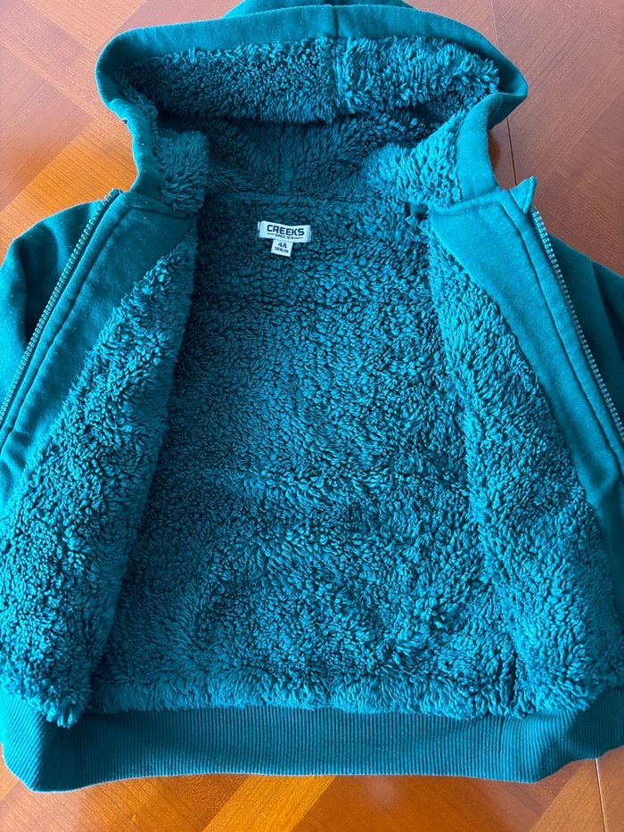 Gilet avec capuche garçon - photo numéro 2