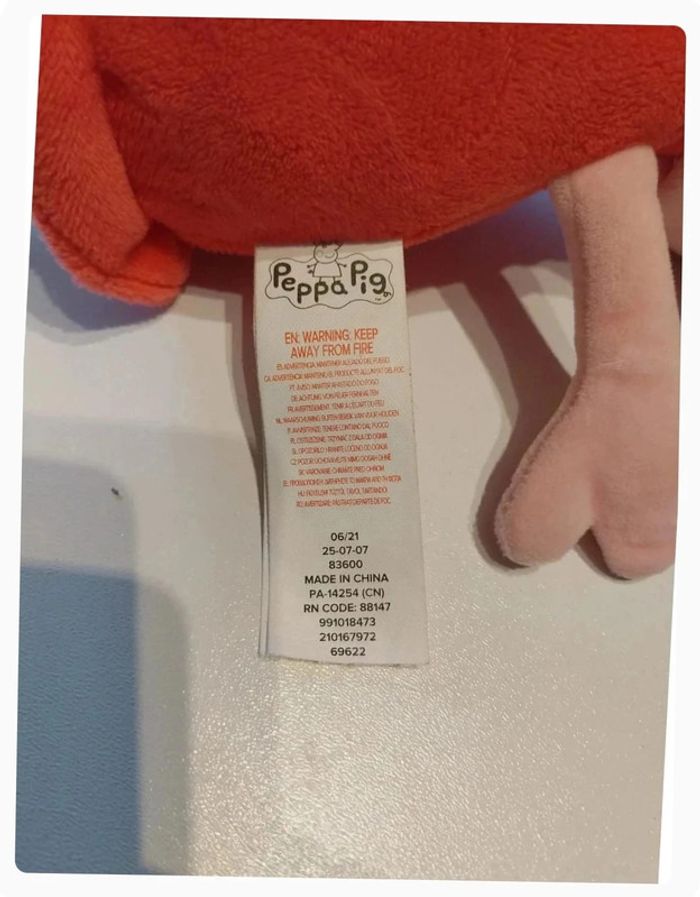 Peluche Peppa Pig - photo numéro 4