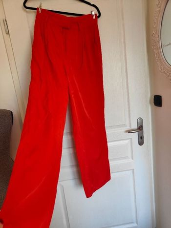 Pantalon rouge