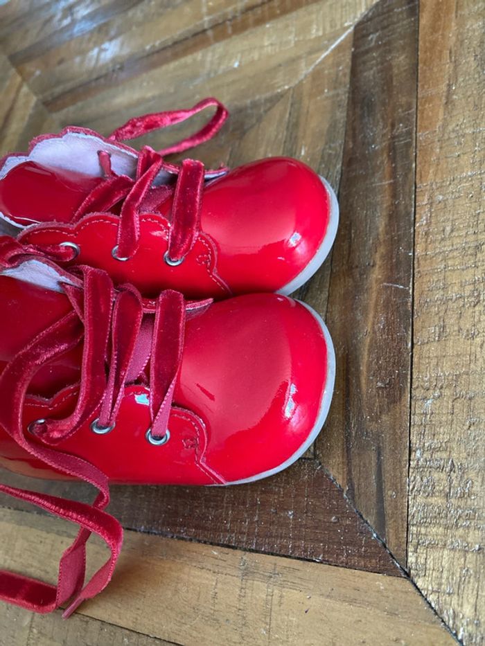 Chaussures rouges vernis - photo numéro 5