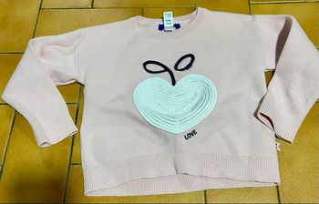 Pull couleur rose taille 3 ans marqué okaidi