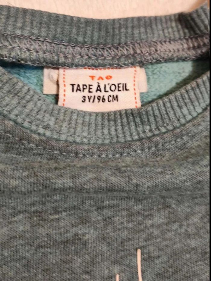 Sweat/tee  shirt 3  ans - photo numéro 3