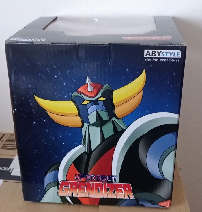 😍idéal Cadeau buste tirelire Goldorak neuf en boite - photo numéro 2