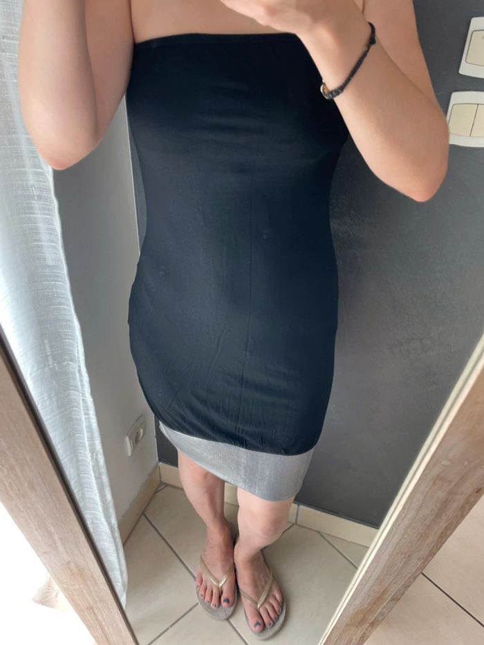 Robe sans bretelle noir - photo numéro 2