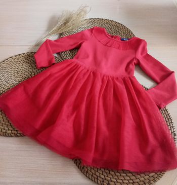 Robe rouge avec double rang de tulle Okaïdi taille 5 ans