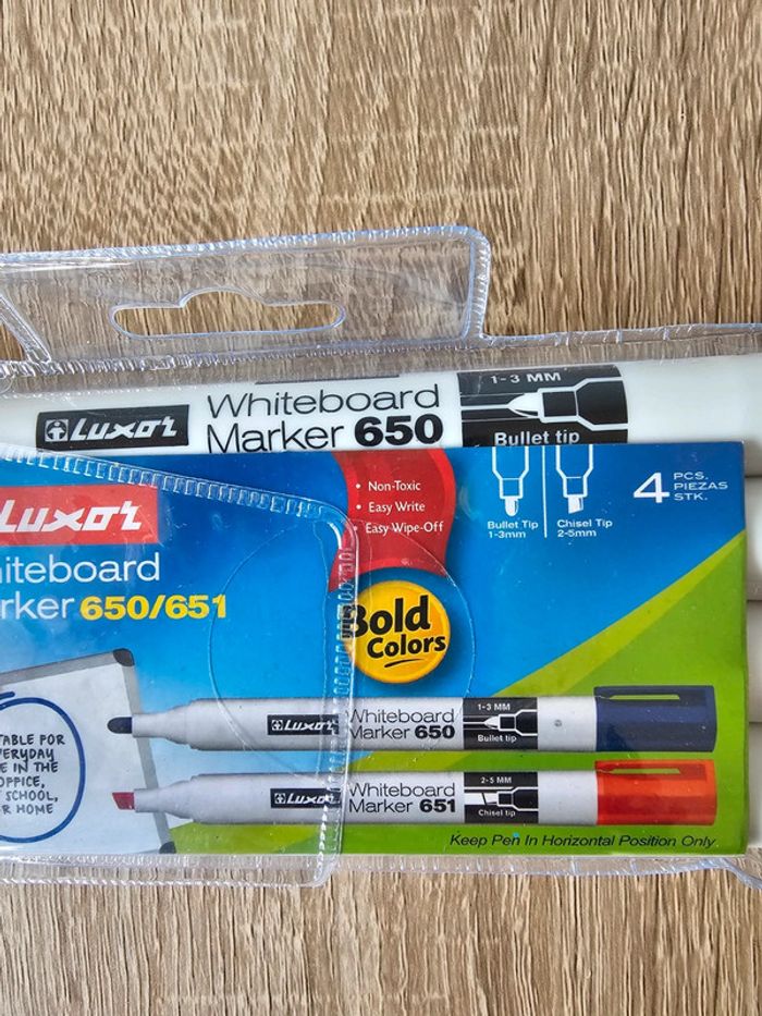 4 Marqueurs tableau blanc - photo numéro 2