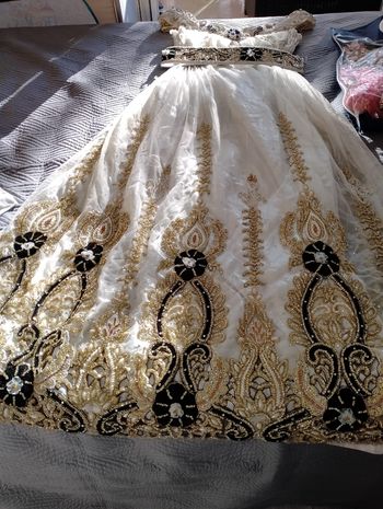 Robe orientale bonjour je vends une jolie robe 👗 orientale très bonne état