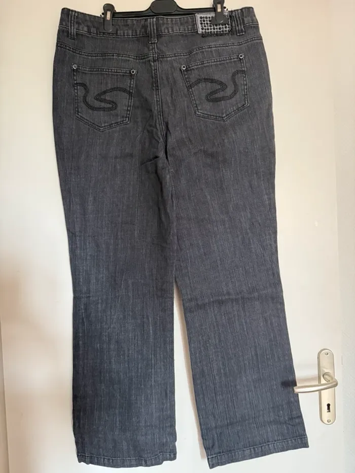 Jean droit grande taille en très bon état taille 50 el corte ingles noir - photo numéro 5