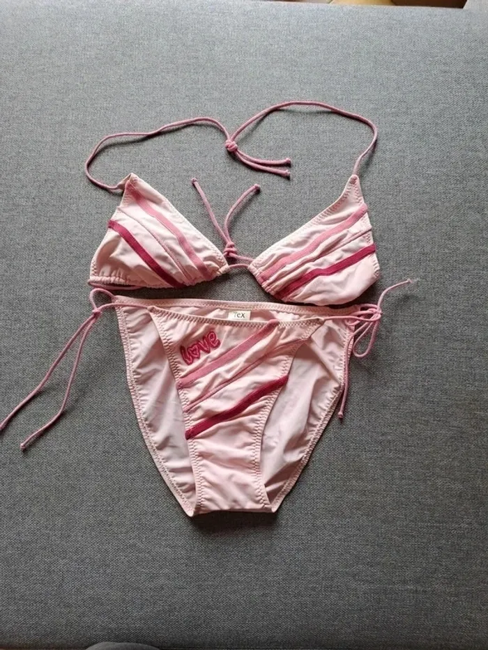 Maillot de bain / bikini rose rayé en L