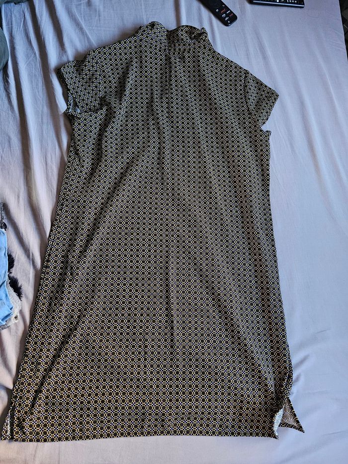 Robe genoux - photo numéro 3