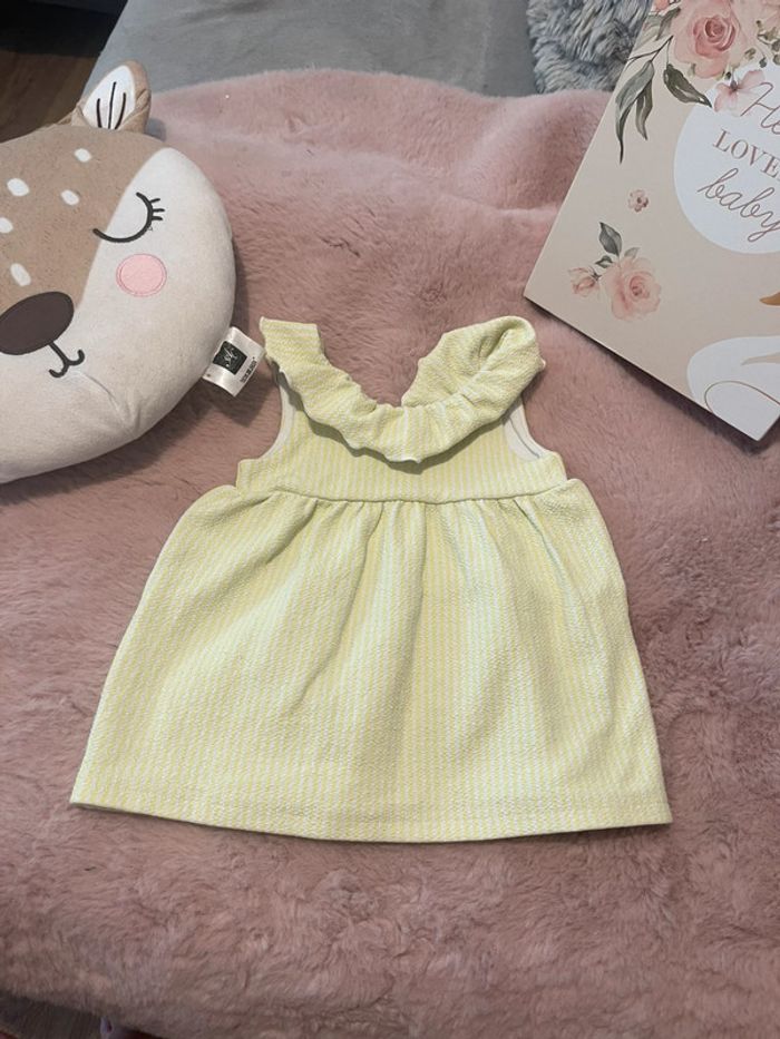 Robe tex 6 mois