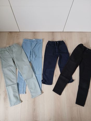 Lot 3 pantalons et 1 pantacourt 8 ans Vertbaudet Kiabi