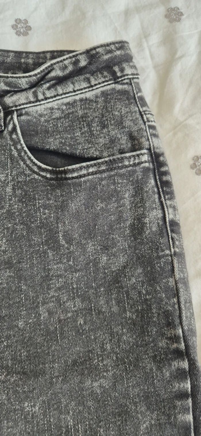 Jeans noir délavé kiabi - photo numéro 6