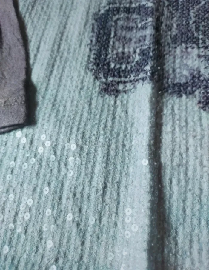 T-shirt a manches longues. Bulldog - photo numéro 3