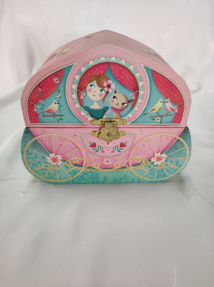 Boîte à bijoux princesse