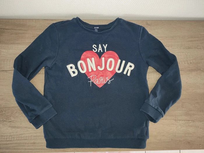 Pull / sweat Kiabi fille 10 ans " Say bonjour "