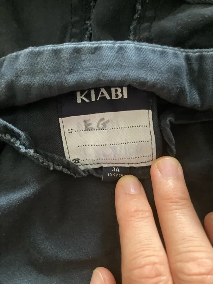 Veste noire - photo numéro 2