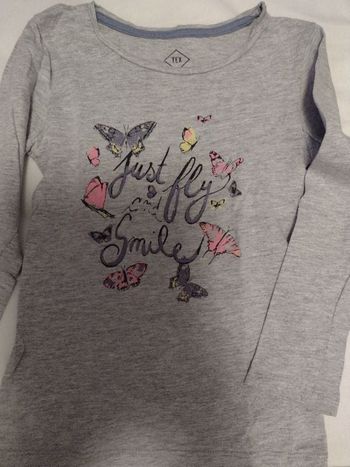 T shirt manches longues  5/6 ans