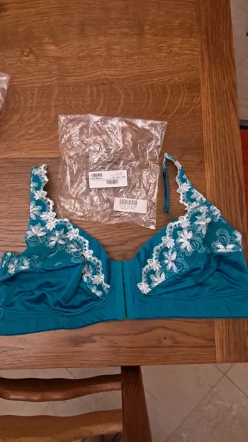 Soutien gorge confidence ouverture devant 125 D