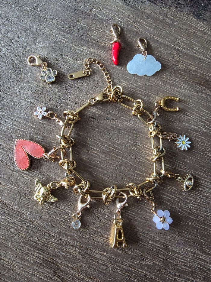 Bracelet Charms Doré ' - photo numéro 1