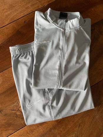 Ensemble de survêtement Nike