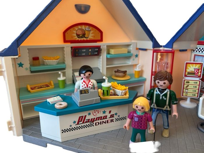 Playmobil City Life 70111 - photo numéro 7