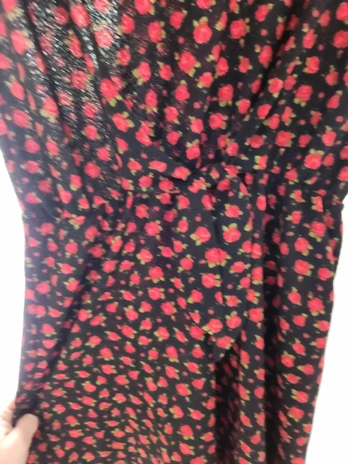 Robe kiabi Noire et rose rouge XXS - photo numéro 4