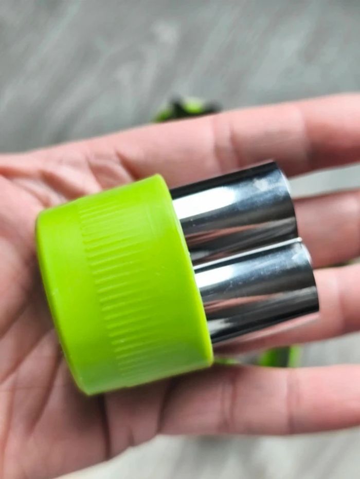 Lot de 4 gros emportes pièce vert neufs - photo numéro 3