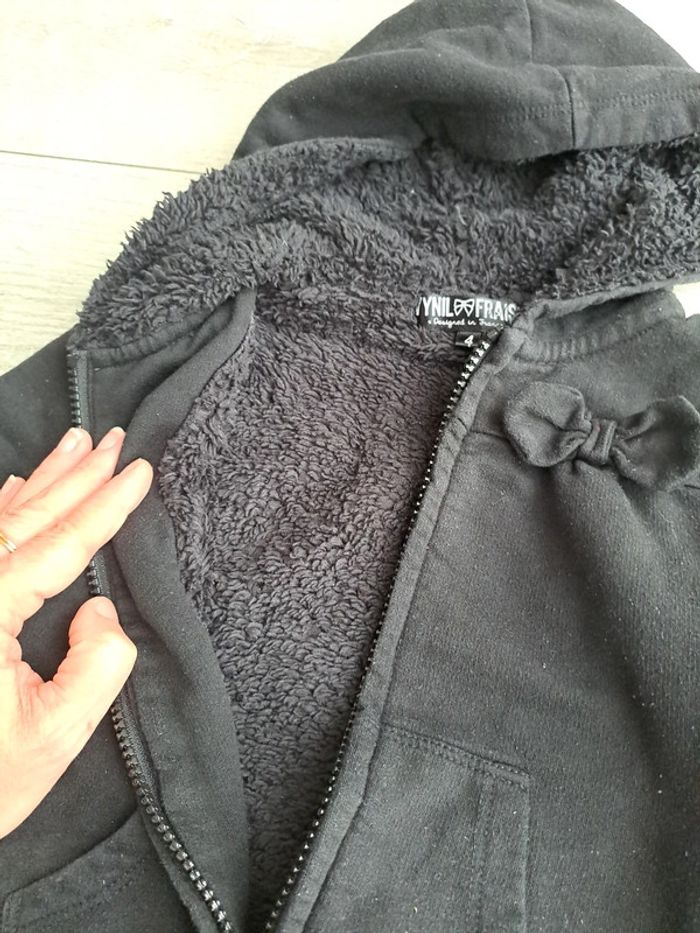 Lot pulls 4ans hiver - photo numéro 15