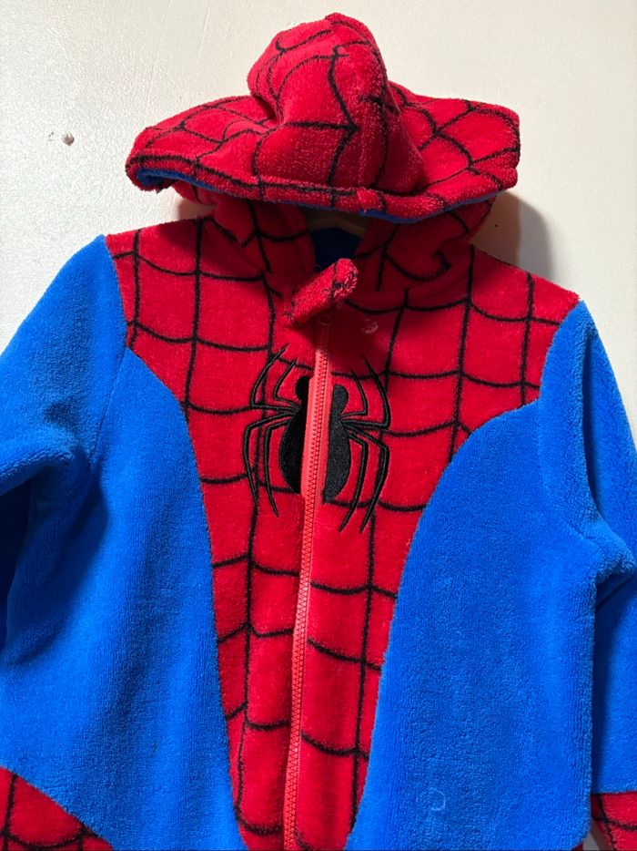 Sur pyjama garçon taille 116 - photo numéro 2