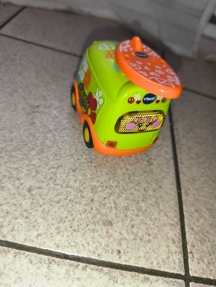 Vanne hippie tut tut bolide