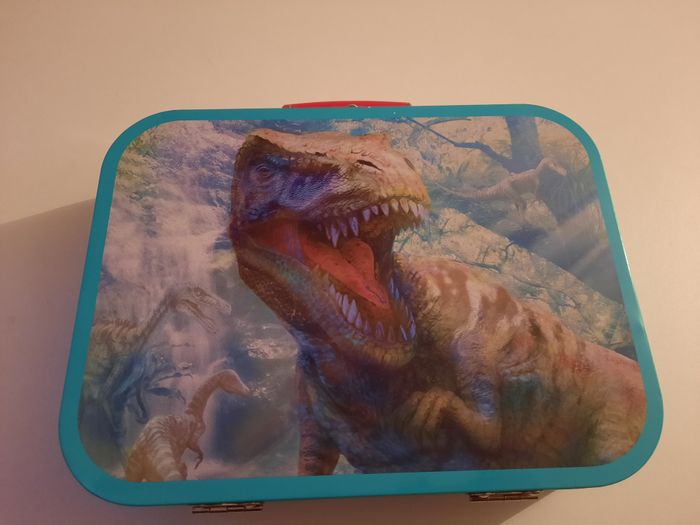 Puzzles 2x60 pieces et 2x100 pièces sur les DINOSAURES - photo numéro 1