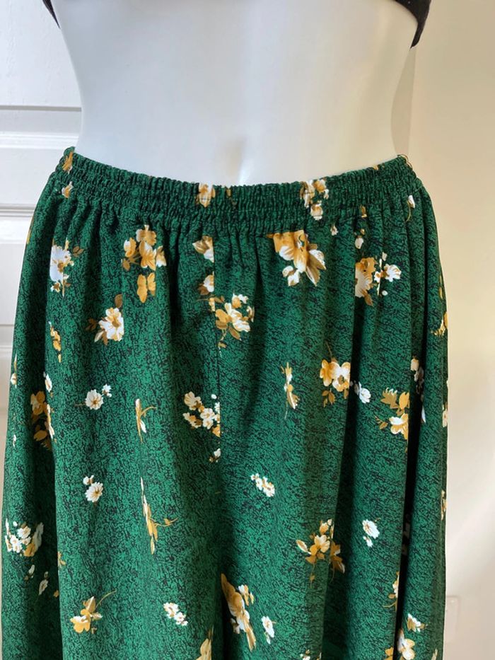 Short vert à fleurs - photo numéro 6