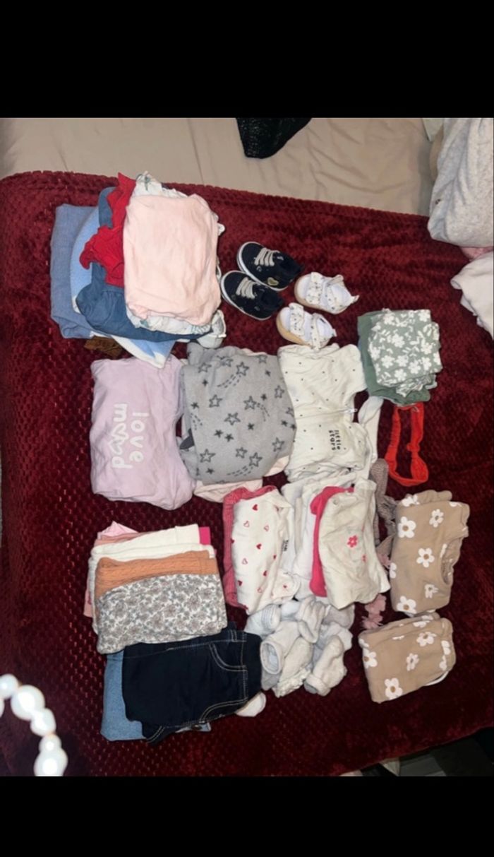 Lot vêtement bébé 6/9 mois