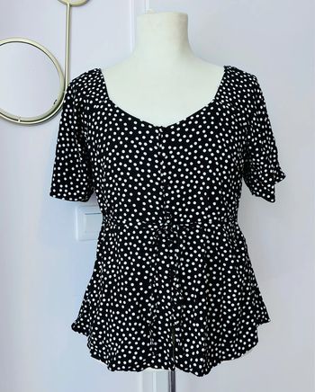 Jolie blouse manches courtes papillon à pois Rockabilly Bréal