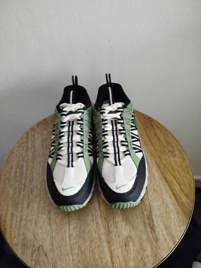 Baskets randonnée Nike T 38 - photo numéro 3