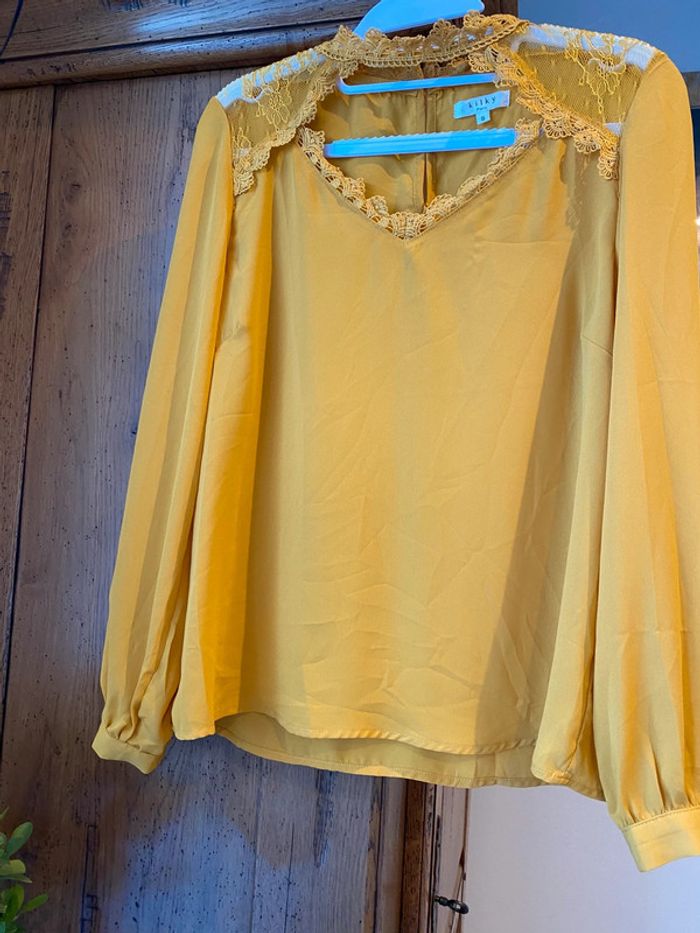 Blouse manches longues neuve - photo numéro 2