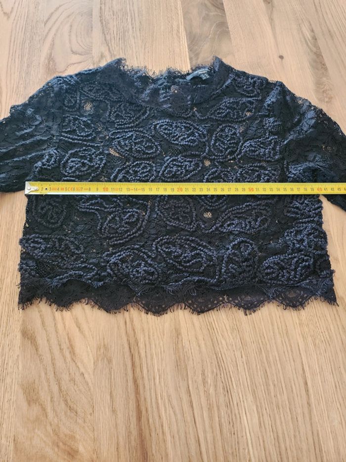 Top crop top Tee-shirt court Jennyfer noir taille 38 M en excellent état dentelle - photo numéro 5