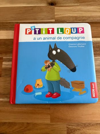 P’tit loup a un animal de compagnie 
