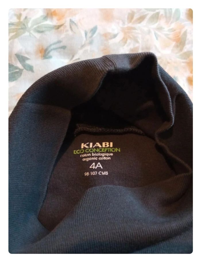 Sous pull Kiabi 4 ans - photo numéro 3
